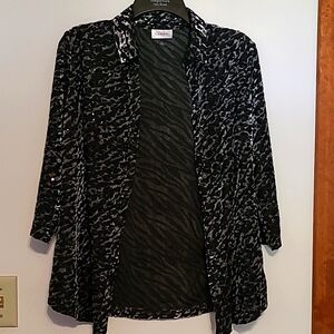 NWOT Canda  black & gray leopard print button blouse  w/sequin accent Sz L